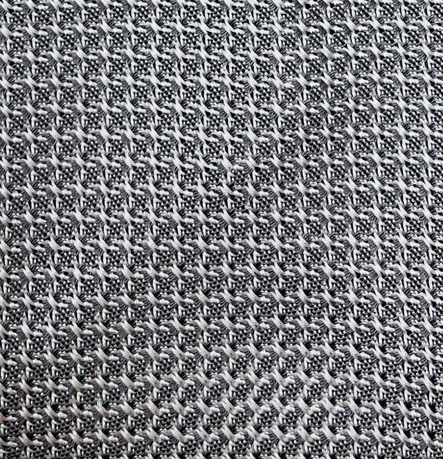 Grenadine Silk Tie - Silver / Light Grey - Wilmok